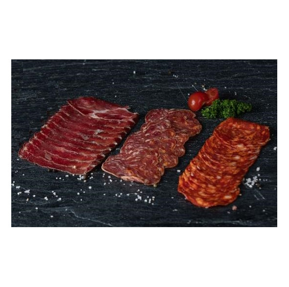 Assortiment de charcuteries de boeuf EBEN, fumé